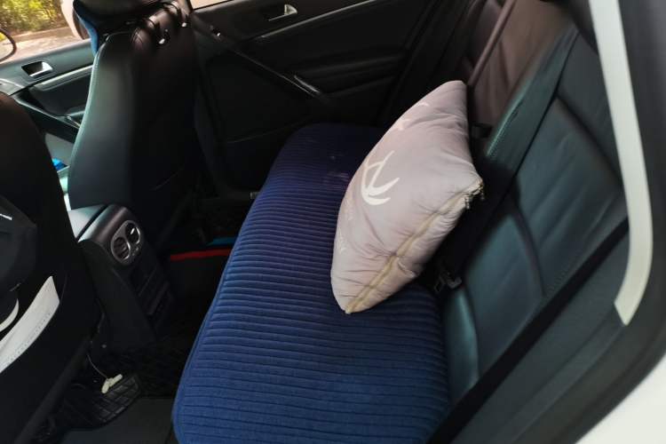 Used Volkswagen Tiguan 2015 1.8TSI Automatic Two-Wheel Drive Comfort Edition Left Rear Seat