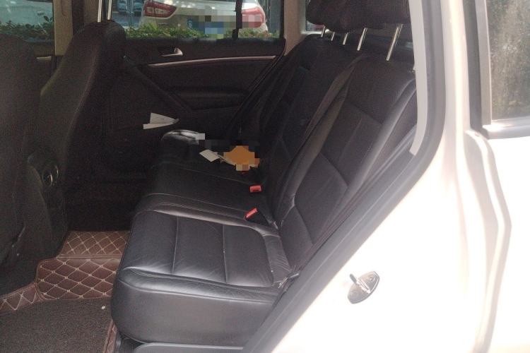 Used Volkswagen Tiguan 2015 1.8TSI Automatic Two-Wheel Drive Comfort Edition Left Rear Seat