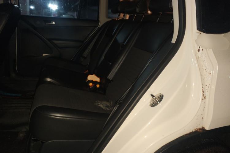Used Volkswagen Tiguan 2015 1.8TSI Automatic Two-Wheel Drive Trend Edition Left Rear Seat