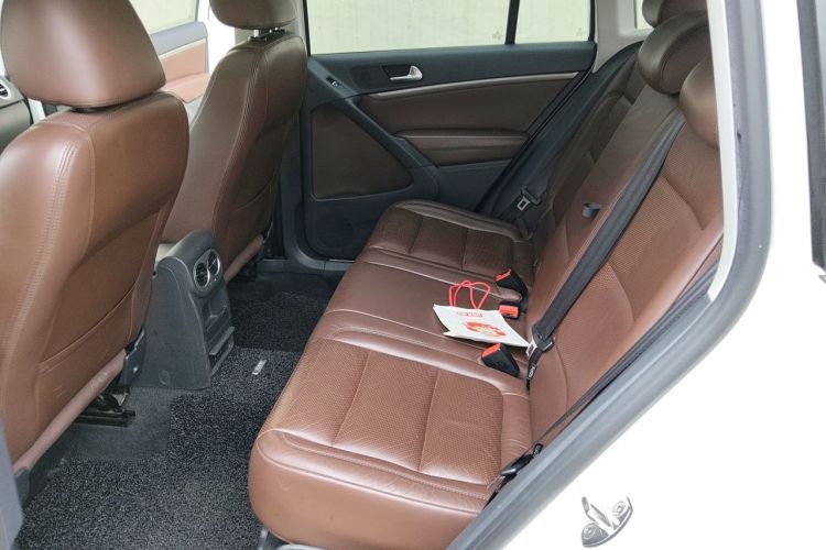 Used Volkswagen Tiguan 2015 1.8TSI Automatic Two-Wheel Drive Luxury Model Left Rear Seat