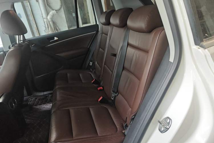 Used Volkswagen Tiguan 2015 1.8TSI Automatic Two-Wheel Drive Luxury Model Left Rear Seat