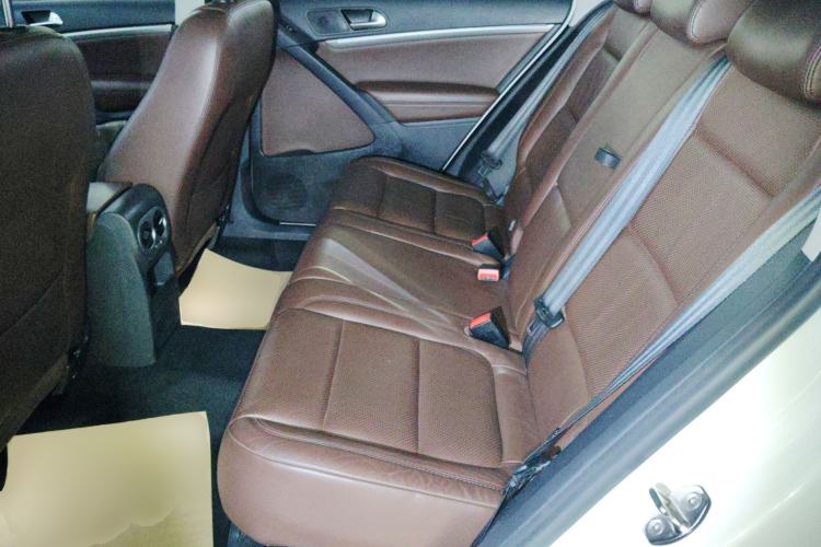 Used Volkswagen Tiguan 2015 1.8TSI Automatic Two-Wheel Drive Luxury Model Left Rear Seat
