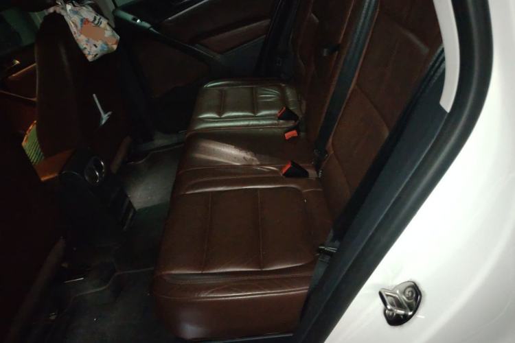 Used Volkswagen Tiguan 2015 1.8TSI Automatic Two-Wheel Drive Luxury Model Left Rear Seat