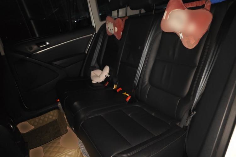 Used Volkswagen Tiguan 2015 1.8TSI Automatic Two-Wheel Drive Comfort Edition Left Rear Seat