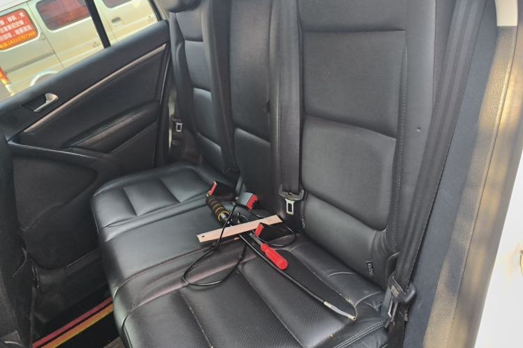 Used Volkswagen Tiguan 2015 1.8TSI Automatic All-Wheel-Drive Luxury Model Left Rear Seat