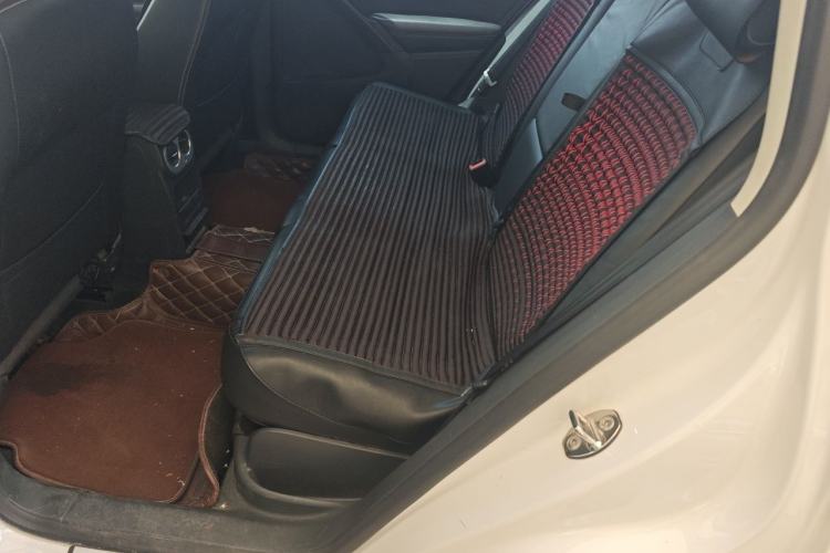 Used Volkswagen Tiguan 2015 1.8TSI Automatic Two-Wheel Drive Comfort Edition Left Rear Seat