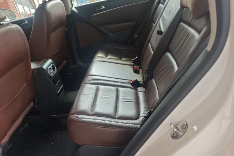 Used Volkswagen Tiguan 2015 1.8TSI Automatic Two-Wheel Drive Luxury Model Left Rear Seat