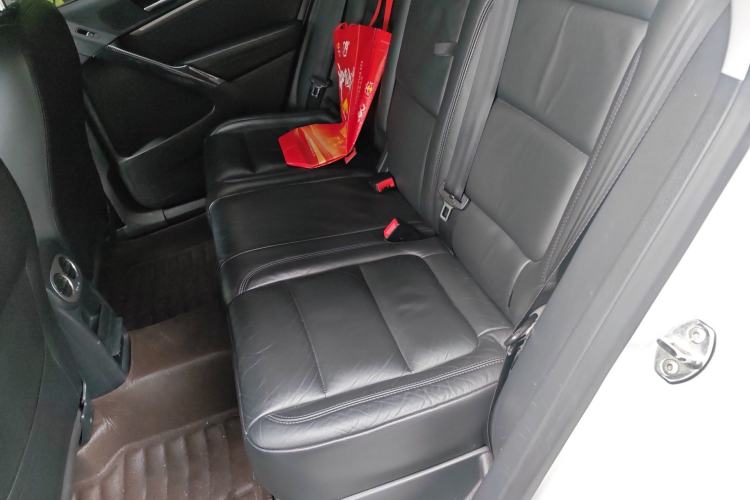 Used Volkswagen Tiguan 2015 1.8TSI Automatic Two-Wheel Drive Comfort Edition Left Rear Seat
