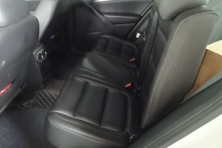 Used Volkswagen Tiguan 2015 1.8TSI Automatic Two-Wheel Drive Comfort Edition Left Rear Seat