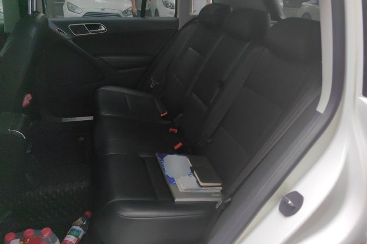 Used Volkswagen Tiguan 2015 1.8TSI Automatic Two-Wheel Drive Trend Edition Left Rear Seat