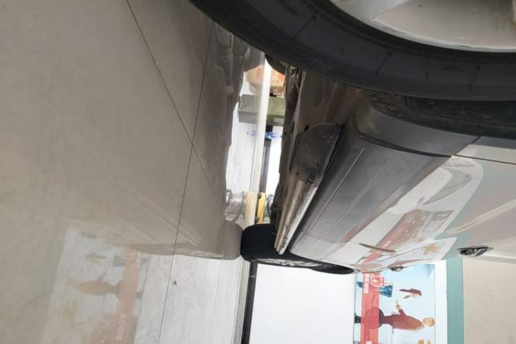 Used Volkswagen Tiguan 2015 1.8TSI Automatic Two-Wheel Drive Trend Edition Left Side Sill