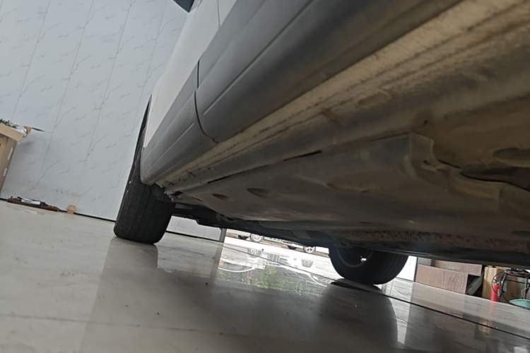 Used Volkswagen Tiguan 2015 1.8TSI Automatic Two-Wheel Drive Luxury Model Left Side Sill
