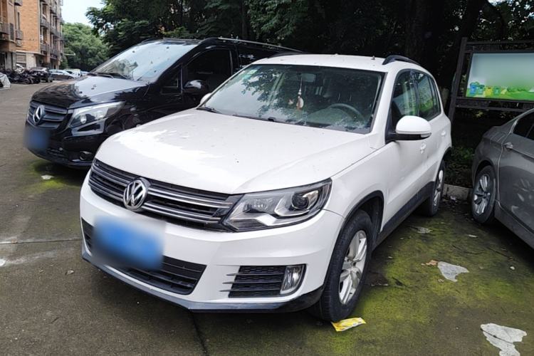 Used Volkswagen Tiguan 2015 1.8TSI Automatic Two-Wheel Drive Trend Edition Guazi used car, China used car export, Used car for sale, Used  cars, Cheapest cars for sale