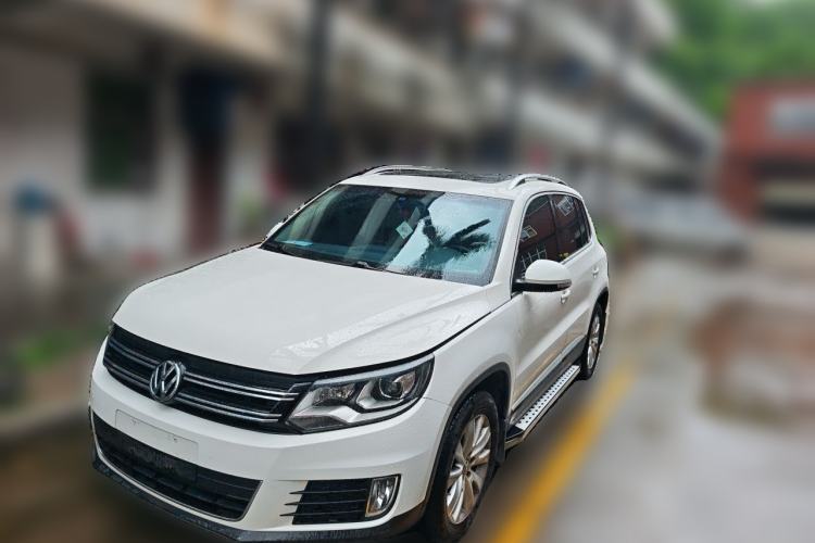 Used Volkswagen Tiguan 2015 1.8TSI Automatic All-Wheel-Drive Luxury Model Guazi used car, China used car export, Used car for sale, Used Volkswagen cars, Cheapest cars for sale