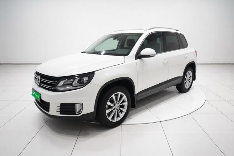Używany Volkswagen Tiguan 2015 1.8TSI Automatic Two-Wheel Drive Comfort Edition Guazi used car, China used car export, Used car for sale, Used  cars, Cheapest cars for sale