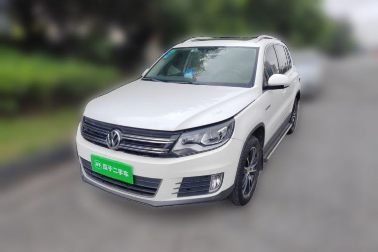 Used Volkswagen Tiguan 2015 1.8TSI Automatic All-Wheel-Drive Luxury Model Guazi used car, China used car export, Used car for sale, Used  cars, Cheapest cars for sale
