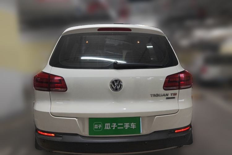 Used Volkswagen Tiguan 2015 2.0 TSI Automatic All-Wheel Drive Luxury Edition Rear
