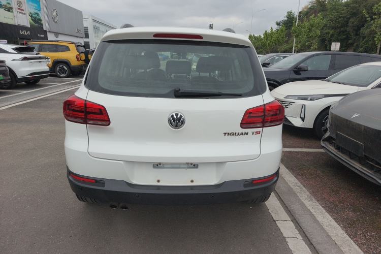 Used Volkswagen Tiguan 2015 1.8TSI Automatic Two-Wheel Drive Comfort Edition Rear