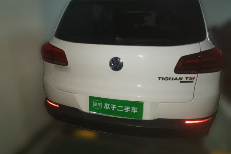 Used Volkswagen Tiguan 2015 1.8TSI Automatic All-Wheel-Drive Luxury Model Rear