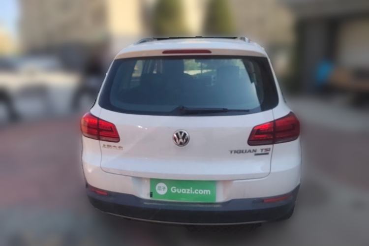Used Volkswagen Tiguan 2015 1.8TSI Automatic All-Wheel-Drive Luxury Model Rear