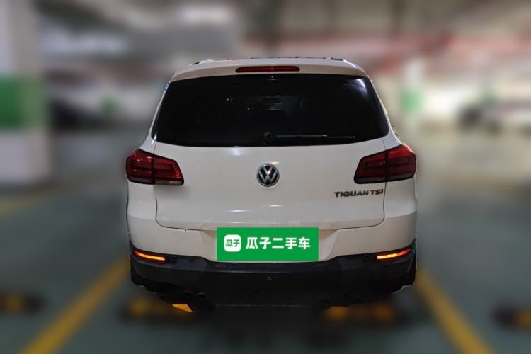 Used Volkswagen Tiguan 2015 1.8TSI Manual Two-Wheel Drive Fashion Edition Rear