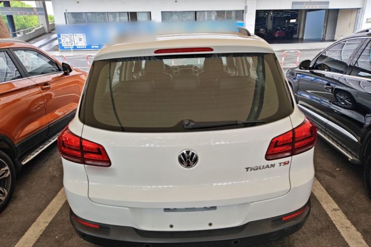 Used Volkswagen Tiguan 2015 1.8TSI Automatic Two-Wheel Drive Comfort Edition Rear