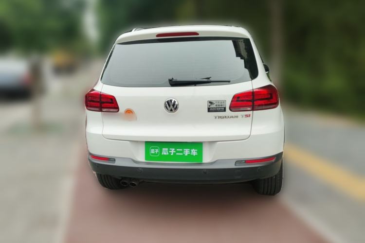 Used Volkswagen Tiguan 2015 1.8TSI Manual Two-Wheel-Drive Limited Edition Rear