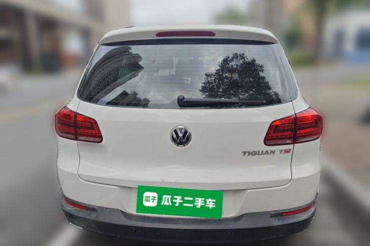 Used Volkswagen Tiguan 2015 1.8TSI Automatic Two-Wheel Drive Comfort Edition Rear