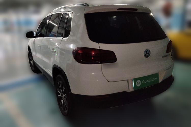 Used Volkswagen Tiguan 2015 1.8TSI Automatic Two-Wheel Drive Luxury Model Rear Left 45 Deg