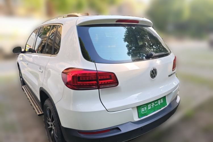 Used Volkswagen Tiguan 2015 1.8TSI Automatic Two-Wheel Drive Luxury Model Rear Left 45 Deg