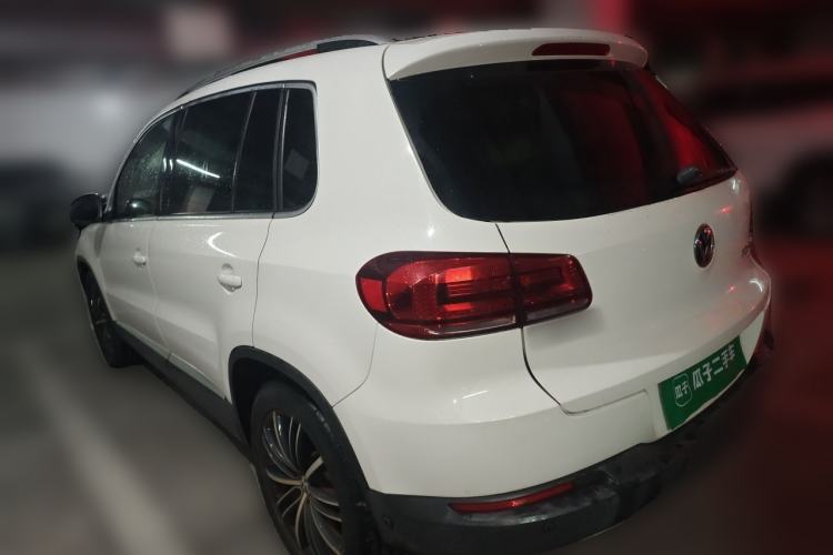 Used Volkswagen Tiguan 2015 2.0 TSI Automatic All-Wheel Drive Flagship Edition Rear Left 45 Deg