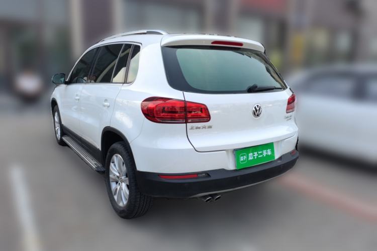 Used Volkswagen Tiguan 2015 1.8TSI Automatic Two-Wheel Drive Luxury Model Rear Left 45 Deg