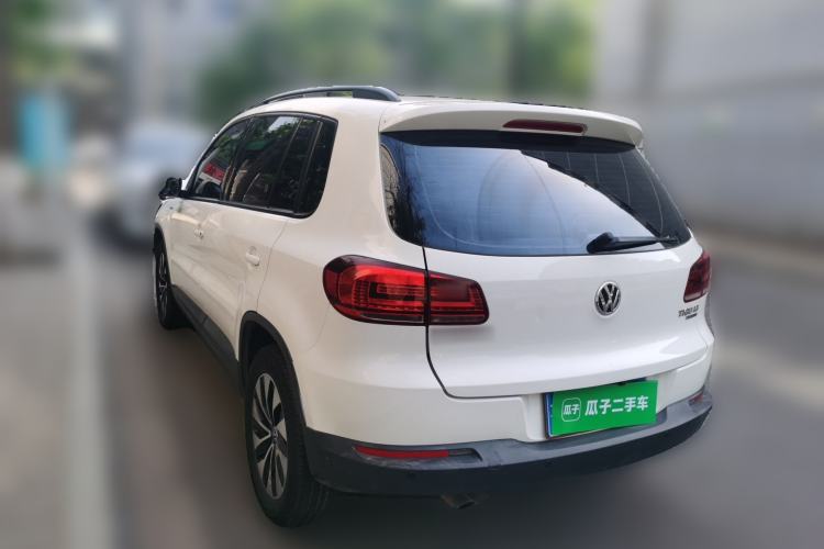Used Volkswagen Tiguan 2015 1.4TSI Manual Two-Wheel Drive BlueMotion Edition Rear Left 45 Deg