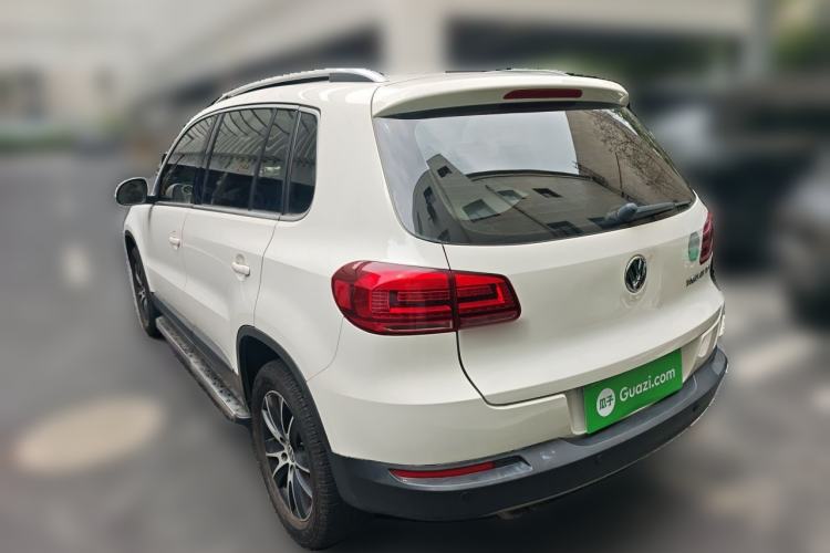 Used Volkswagen Tiguan 2015 1.8TSI Automatic Two-Wheel Drive Luxury Model Rear Left 45 Deg