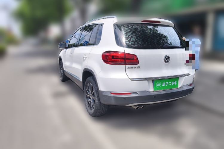 Used Volkswagen Tiguan 2015 1.8TSI Automatic Two-Wheel Drive Luxury Model Rear Left 45 Deg