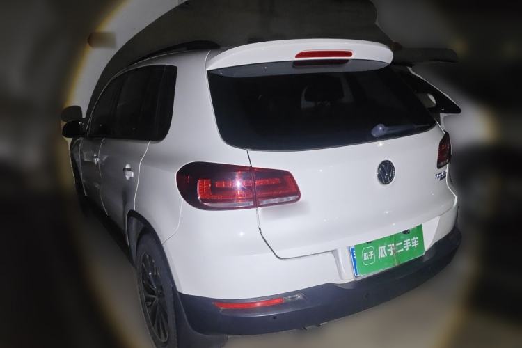 Used Volkswagen Tiguan 2015 1.4TSI Manual Two-Wheel Drive BlueMotion Edition Rear Left 45 Deg