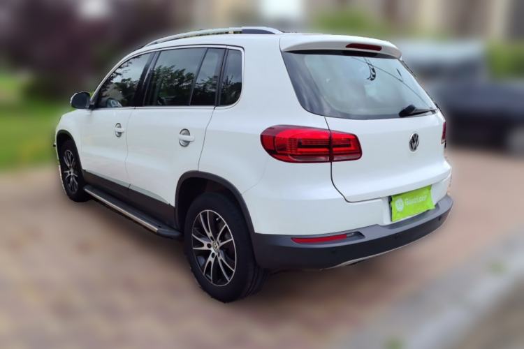 Used Volkswagen Tiguan 2015 1.8TSI Automatic Two-Wheel Drive Luxury Model Rear Left 45 Deg