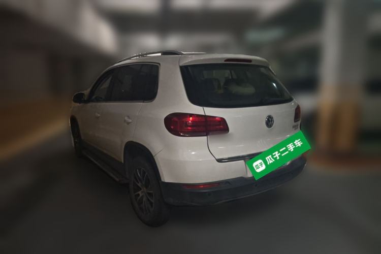 Used Volkswagen Tiguan 2015 1.8TSI Automatic Two-Wheel Drive Luxury Model Rear Left 45 Deg