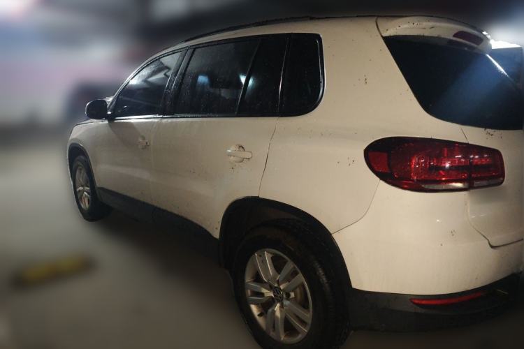 Used Volkswagen Tiguan 2015 1.8TSI Automatic Two-Wheel Drive Trend Edition Rear Left 45 Deg
