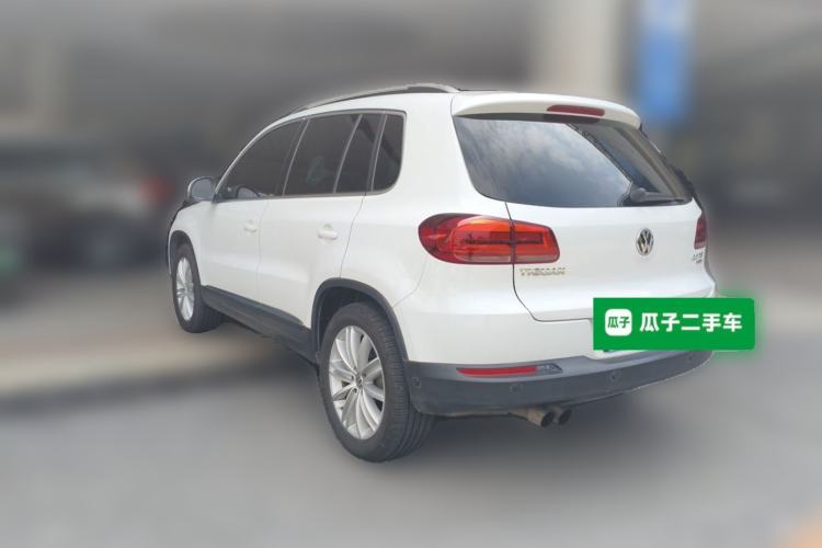 Used Volkswagen Tiguan 2015 2.0 TSI Comfort Edition Rear Left 45 Deg