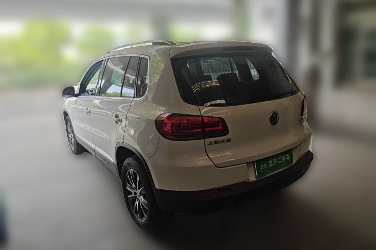 Used Volkswagen Tiguan 2015 1.8TSI Automatic Two-Wheel Drive Luxury Model Rear Left 45 Deg