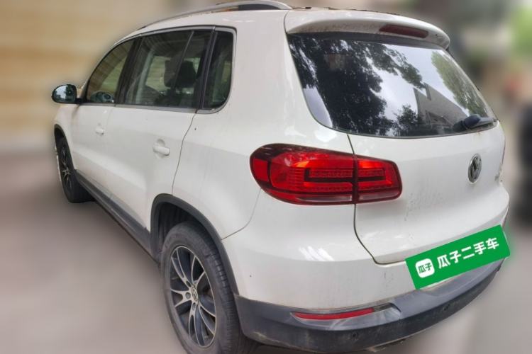 Used Volkswagen Tiguan 2015 1.8TSI Automatic Two-Wheel Drive Luxury Model Rear Left 45 Deg