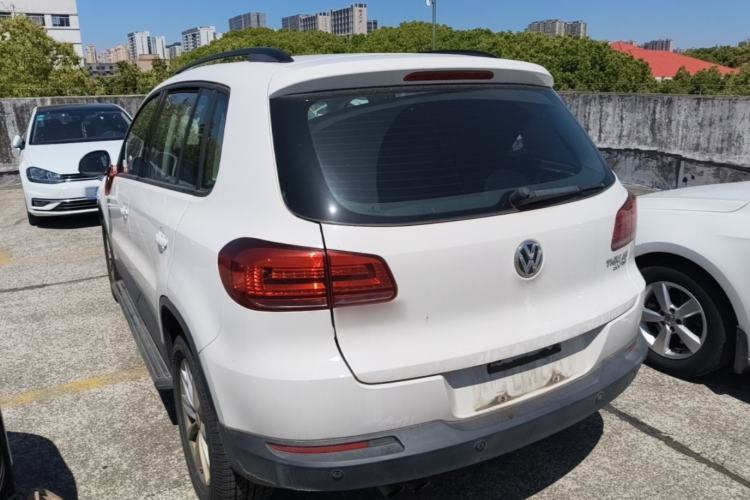 Used Volkswagen Tiguan 2015 1.8TSI Automatic Two-Wheel Drive Comfort Edition Rear Left 45 Deg