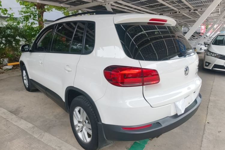 Used Volkswagen Tiguan 2015 1.8TSI Automatic Two-Wheel Drive Trend Edition Rear Left 45 Deg