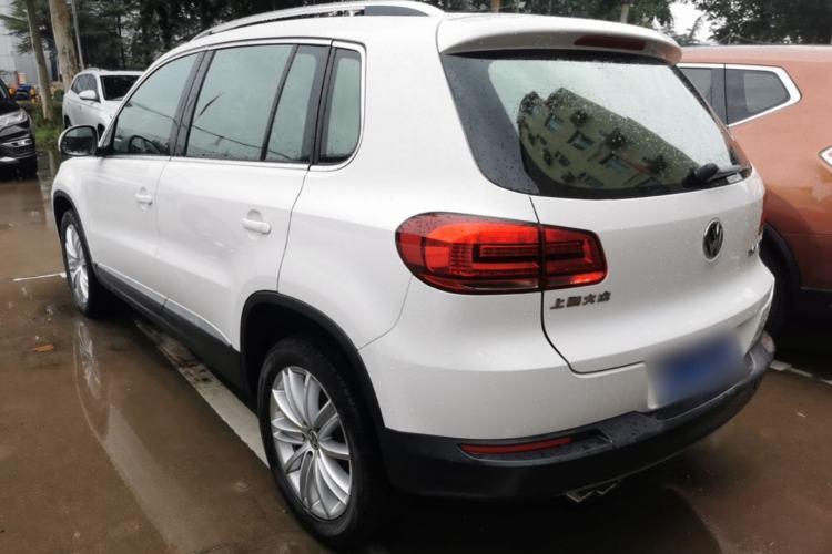 Used Volkswagen Tiguan 2015 1.8TSI Automatic Two-Wheel Drive Luxury Model Rear Left 45 Deg