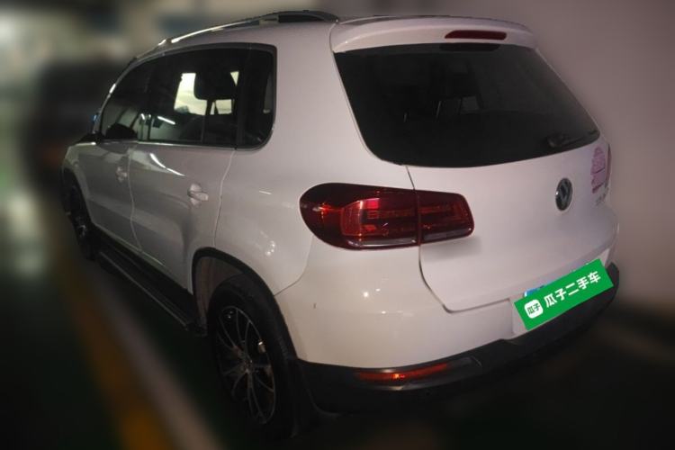 Used Volkswagen Tiguan 2015 1.8TSI Automatic Two-Wheel Drive Luxury Model Rear Left 45 Deg