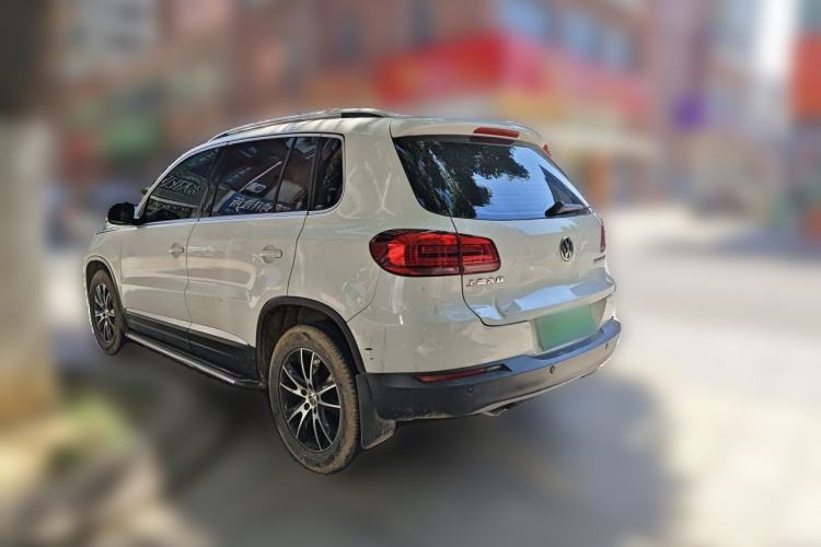 Used Volkswagen Tiguan 2015 1.8TSI Automatic Two-Wheel Drive Luxury Model Rear Left 45 Deg