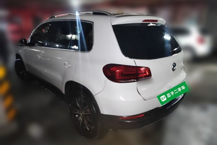 Used Volkswagen Tiguan 2015 1.8TSI Automatic Two-Wheel Drive Luxury Model Rear Left 45 Deg
