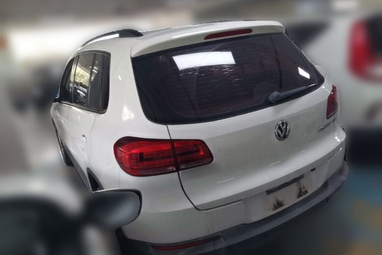 Used Volkswagen Tiguan 2015 1.8TSI Automatic Two-Wheel Drive Comfort Edition Rear Left 45 Deg