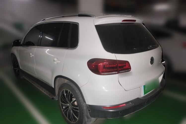 Used Volkswagen Tiguan 2015 2.0 TSI Automatic All-Wheel Drive Flagship Edition Rear Left 45 Deg